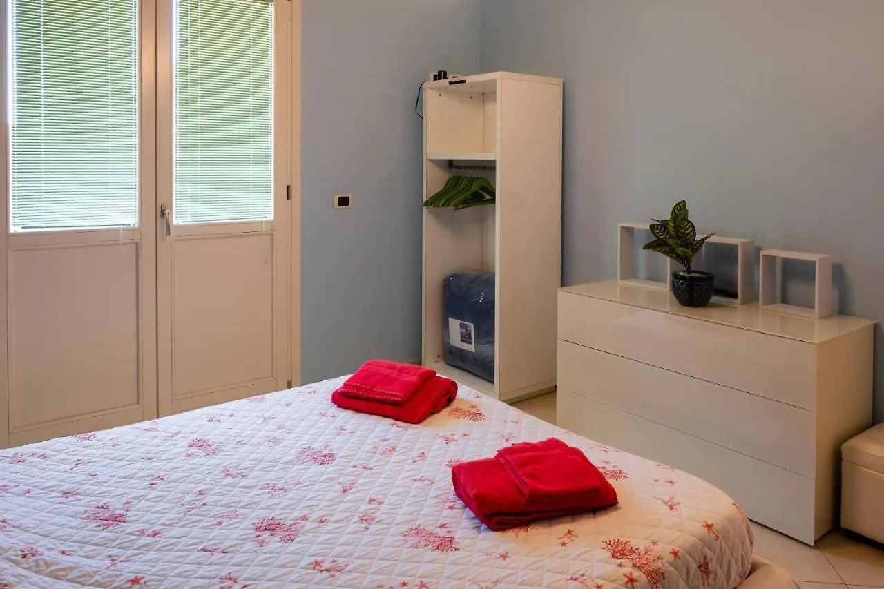 Holiday home Casa Di Alessio A 200 Metri Dal Mare Villa Acireale Italy