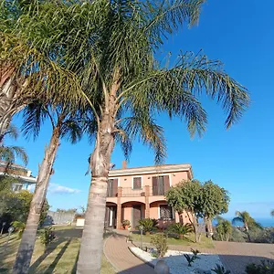 Bed and breakfast Feluchia Tra Il Mare E Il Vulcano, Acireale